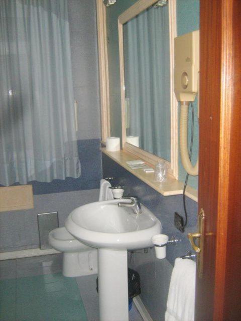 Motel Forum Polla Rum bild
