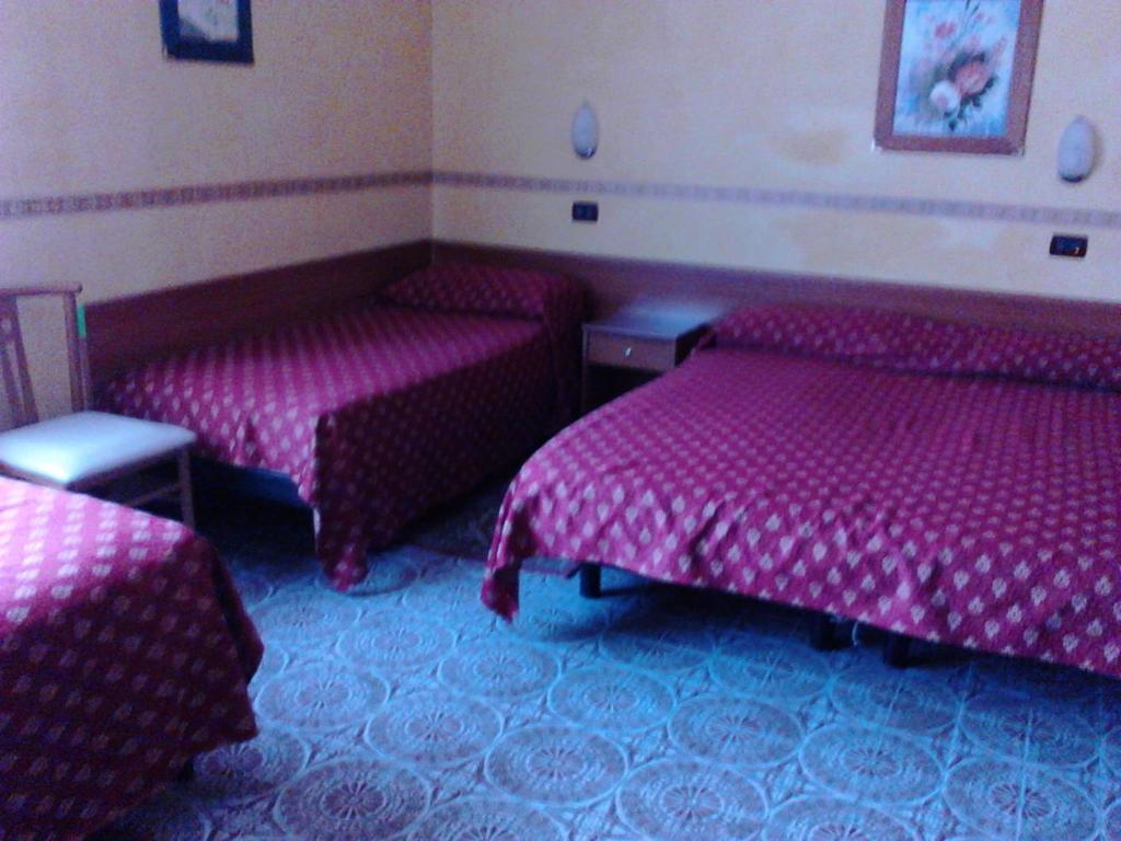 Motel Forum Polla Rum bild