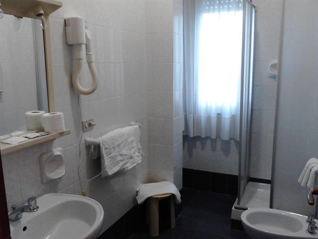 Motel Forum Polla Rum bild
